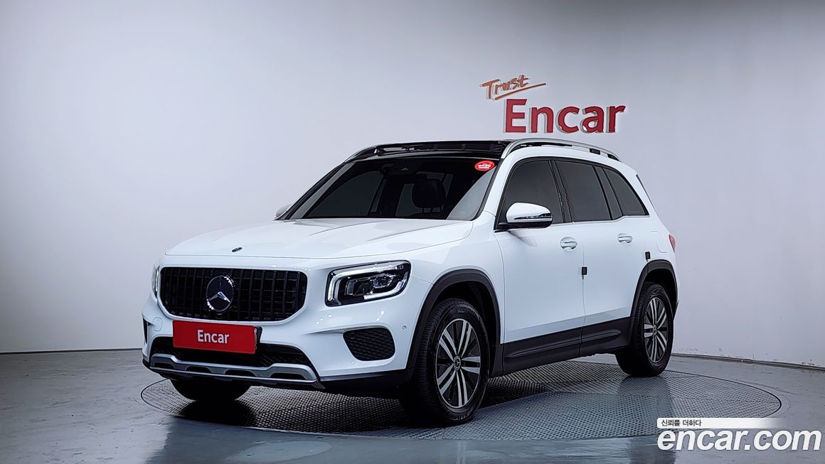 Mercedes-Benz GLB-Class 2021