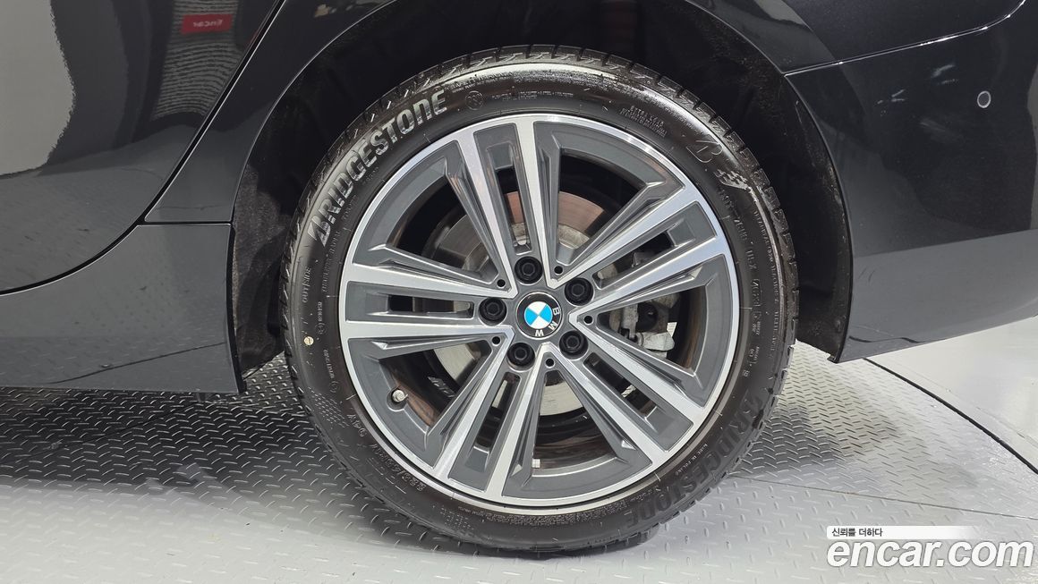 BMW 2-Series 2024