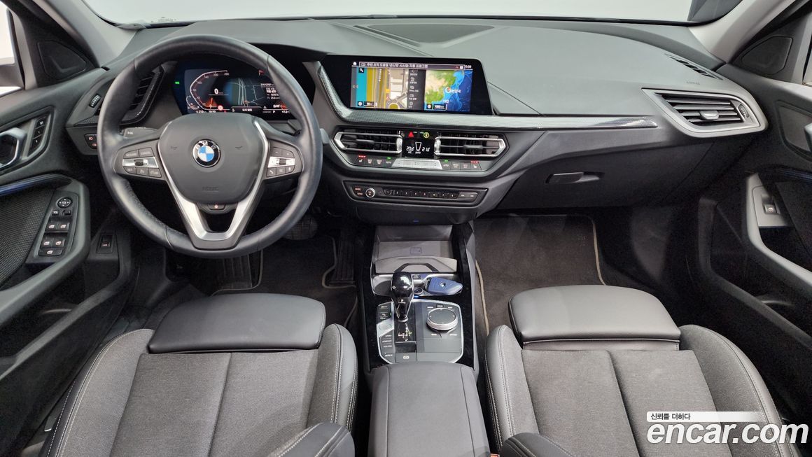 BMW 1-Series 2023