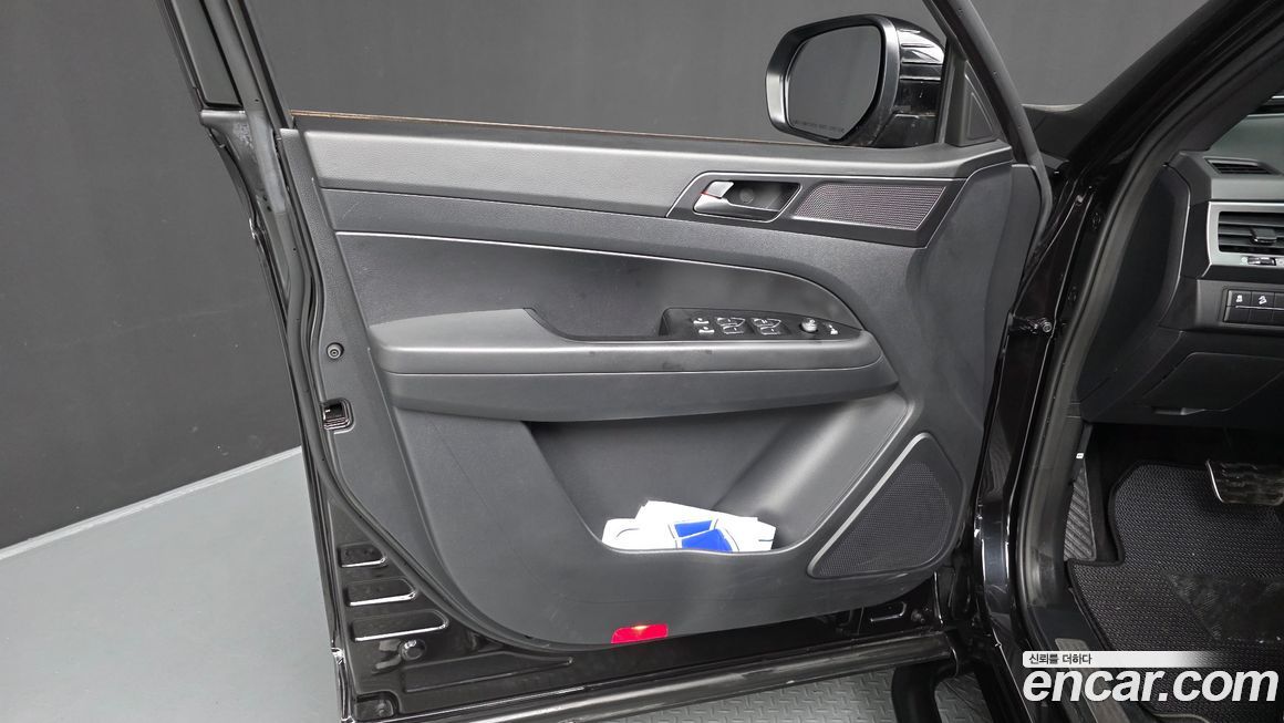KG_Mobility_Ssangyong Rexton 2022