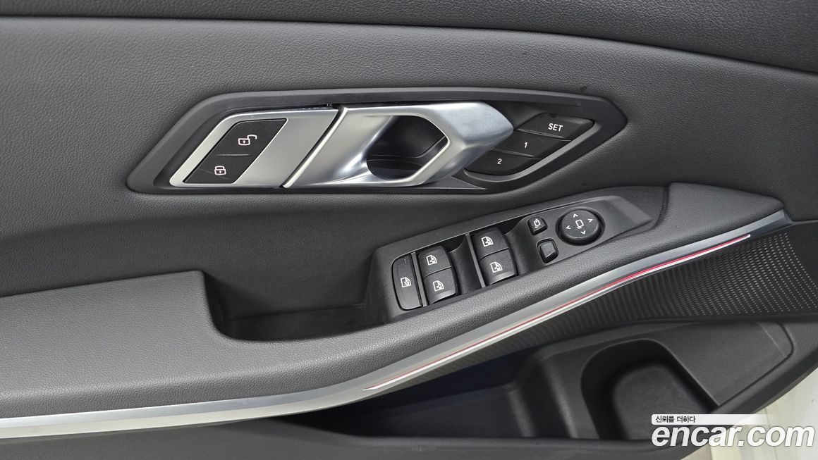 BMW 3-Series 2019
