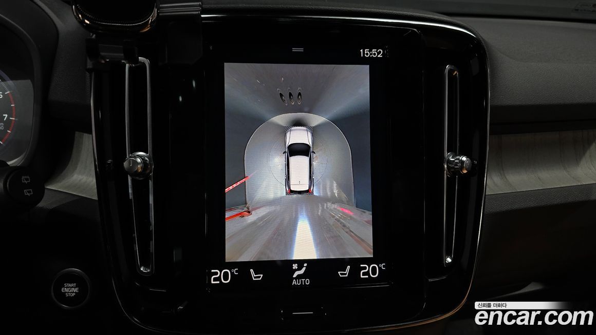 Volvo XC40 2021