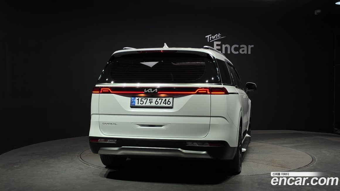 Kia Canival 2023