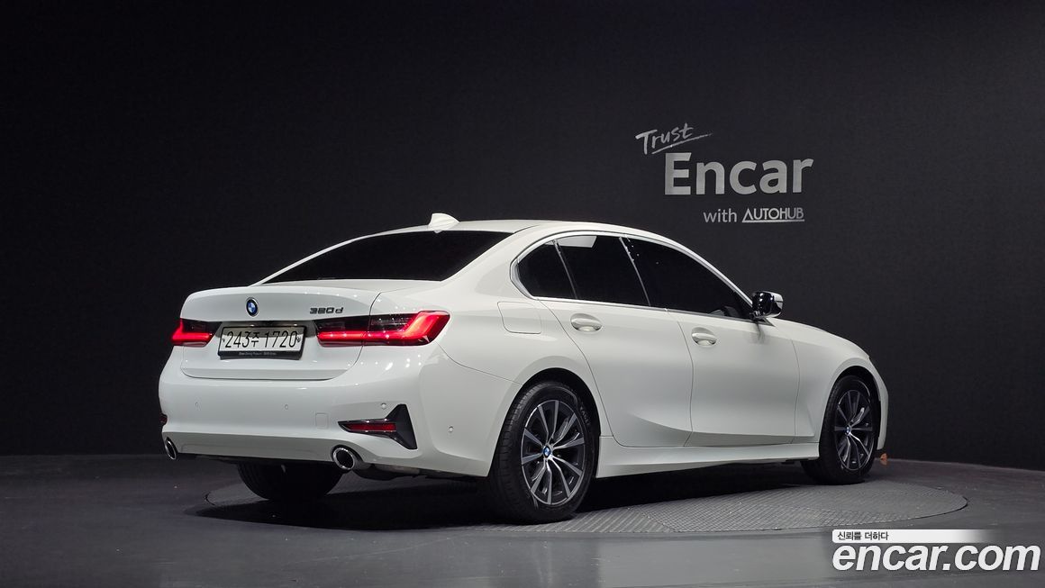 BMW 3-Series 2019