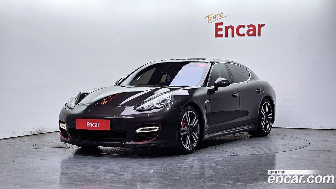 Porsche Panamera 2012