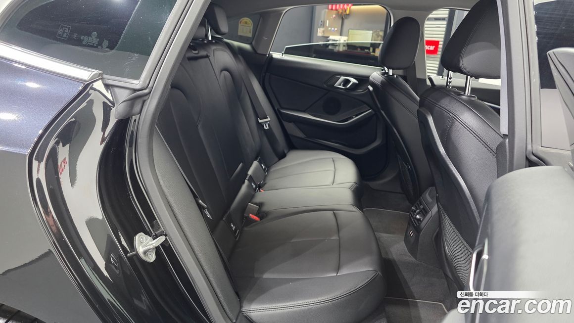 BMW 2-Series 2024