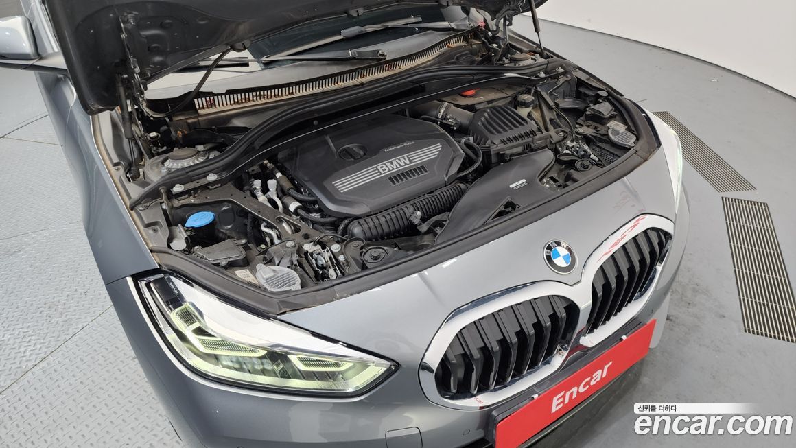 BMW 1-Series 2023