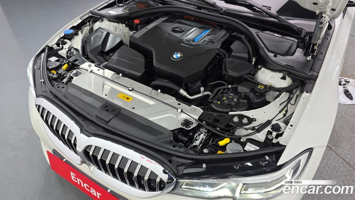 BMW 3-Series 2021