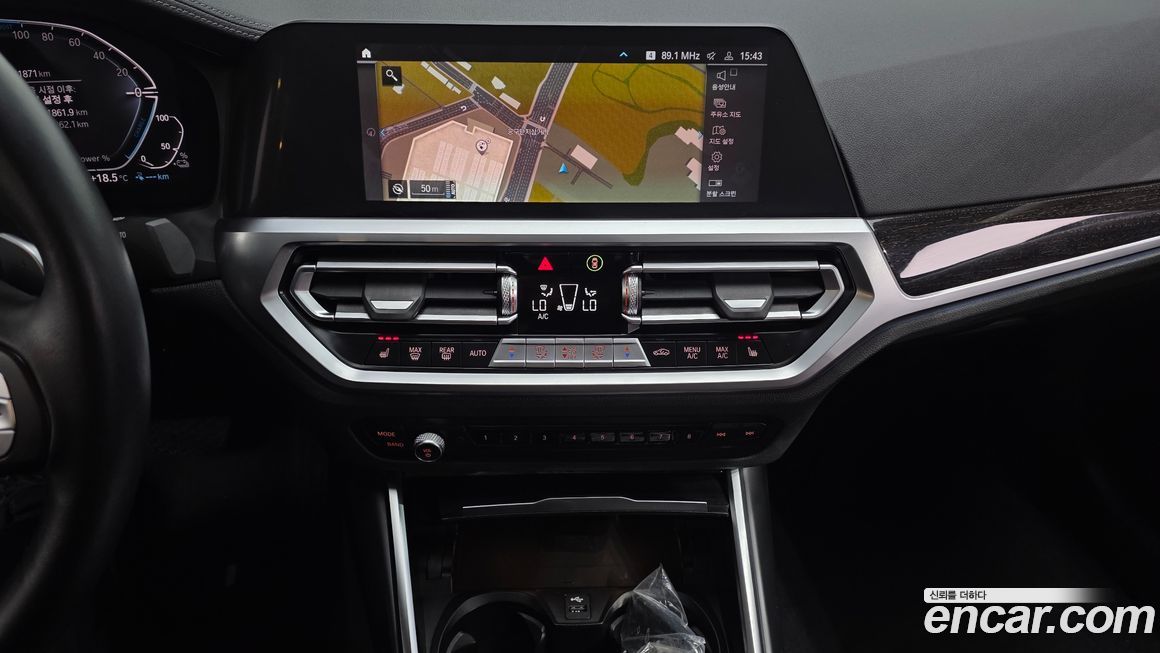 BMW 3-Series 2021