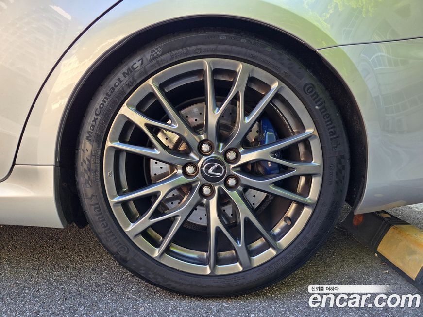 Lexus IS 2013
