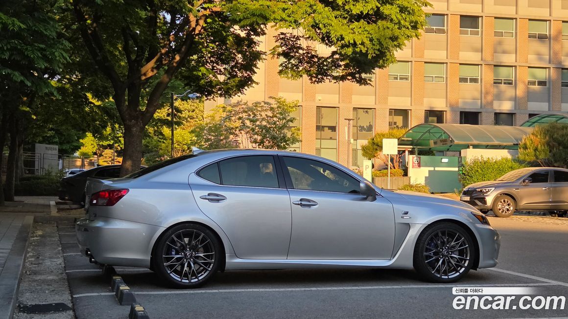 Lexus IS 2013