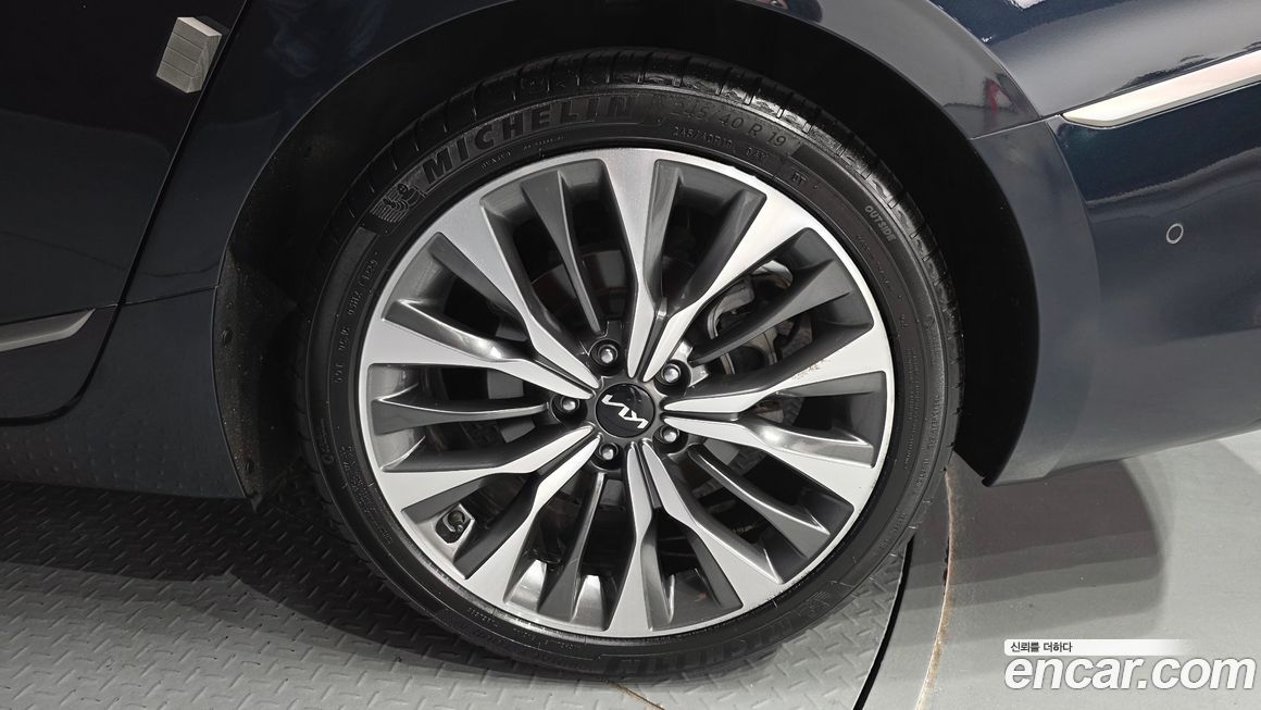 Kia K8 2023