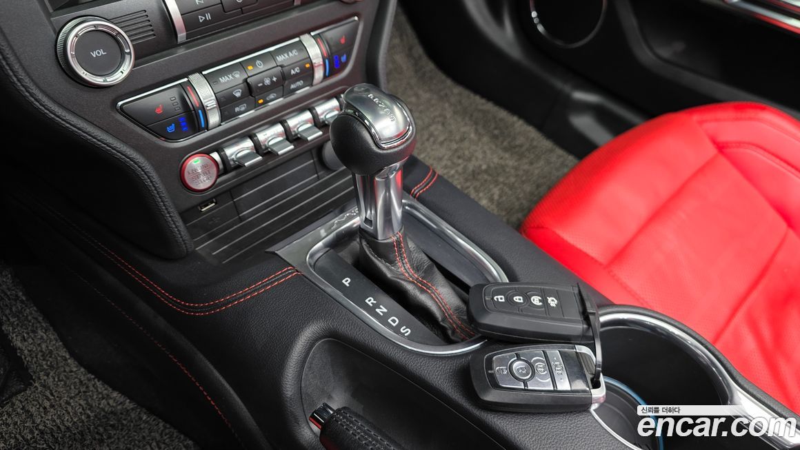 Ford Mustang 2021