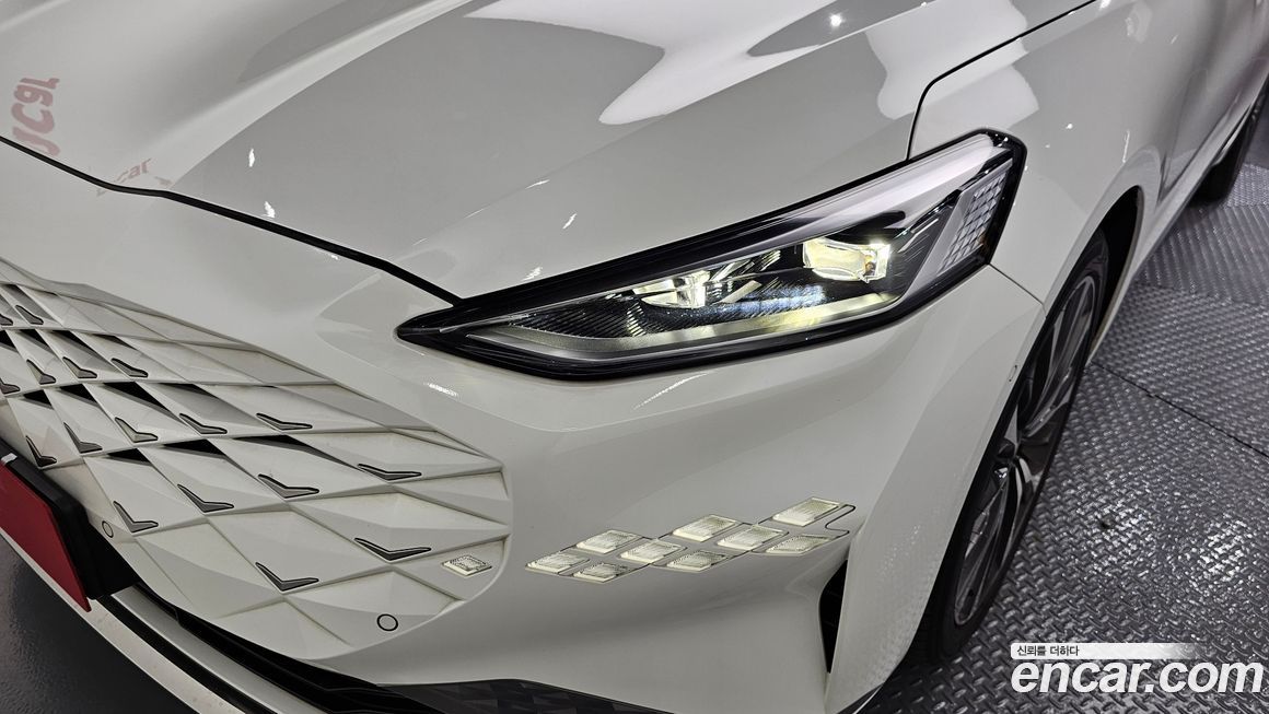 Kia K8 2023