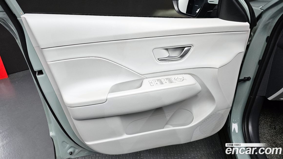 Hyundai Kona 2025