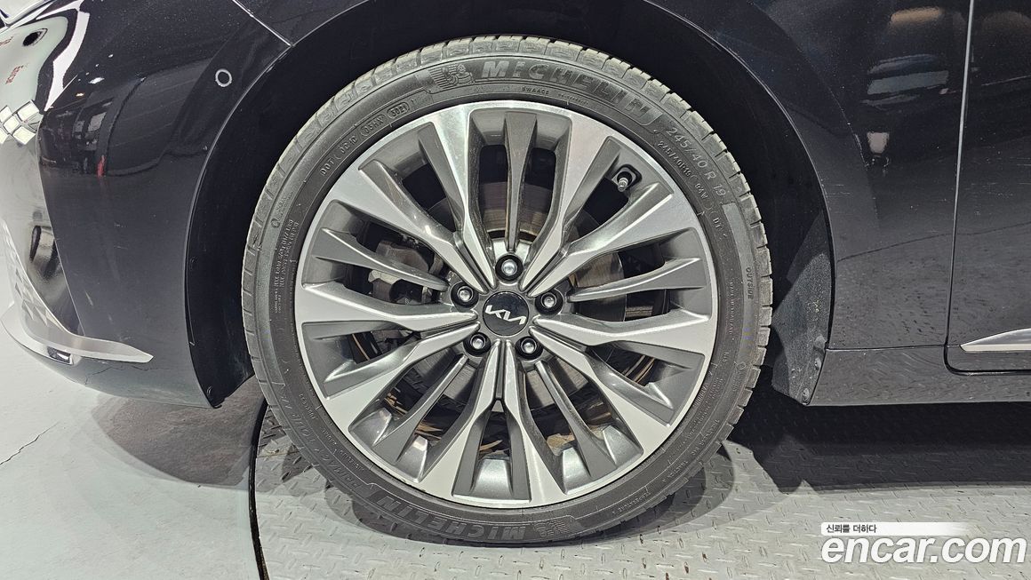 Kia K8 2023