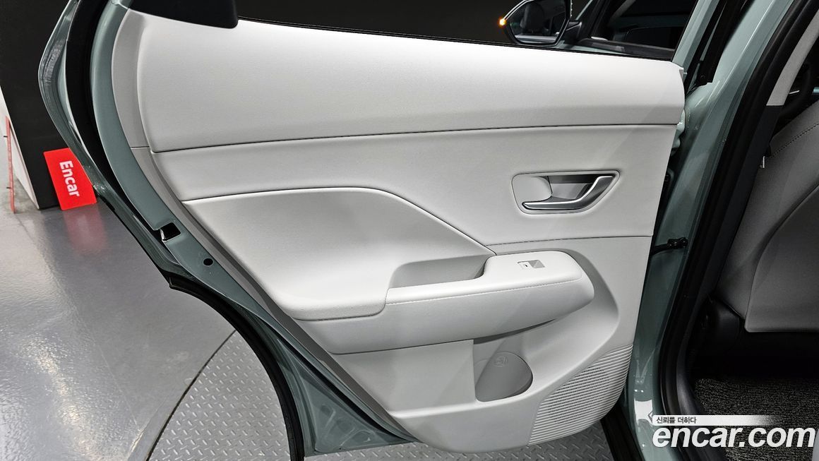 Hyundai Kona 2025