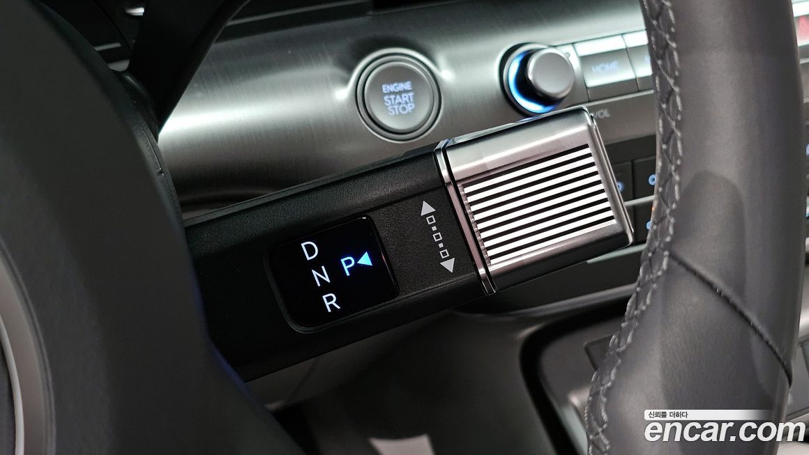 Hyundai Kona 2025