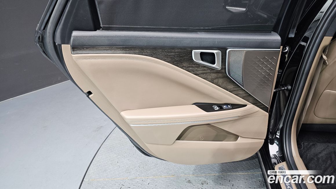 Kia K8 2023