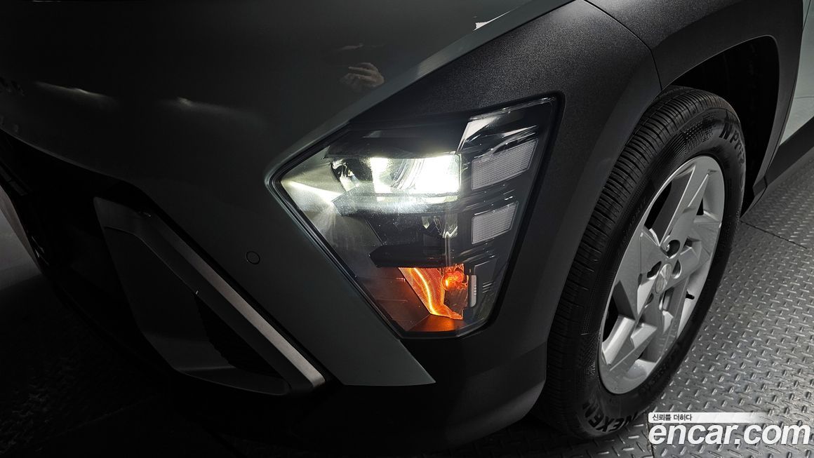 Hyundai Kona 2025