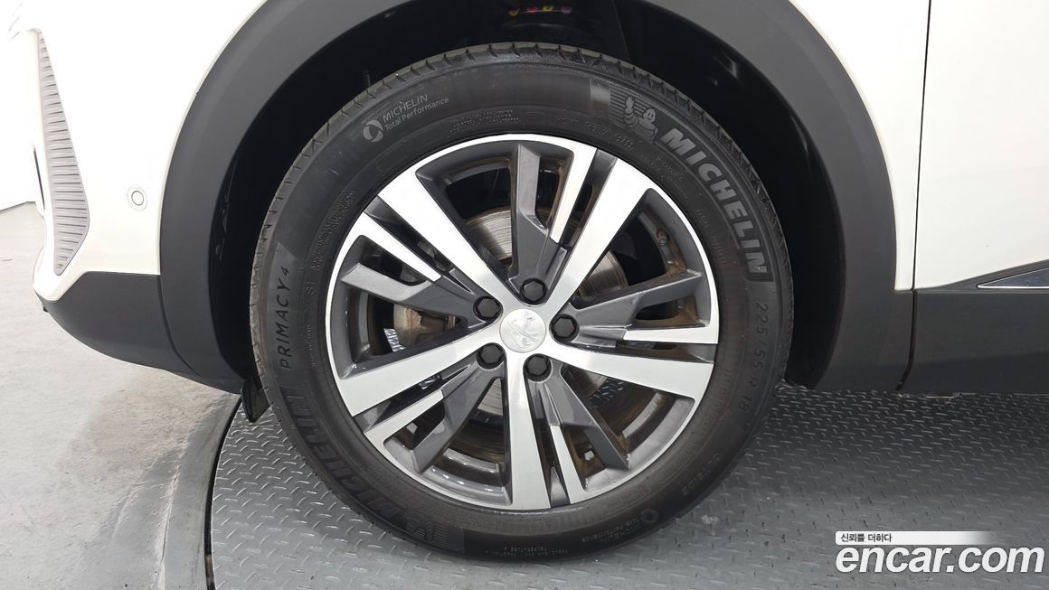 Peugeot 5008 2022