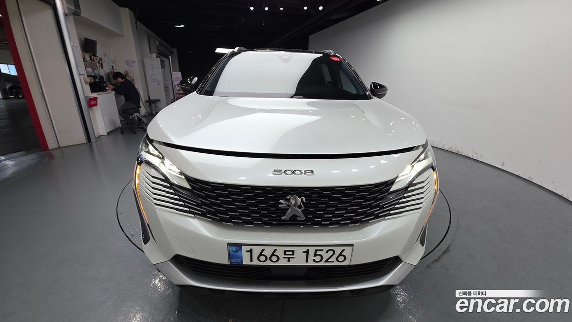 Peugeot 5008 2022