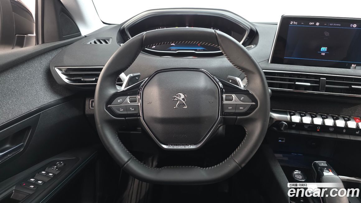 Peugeot 5008 2022