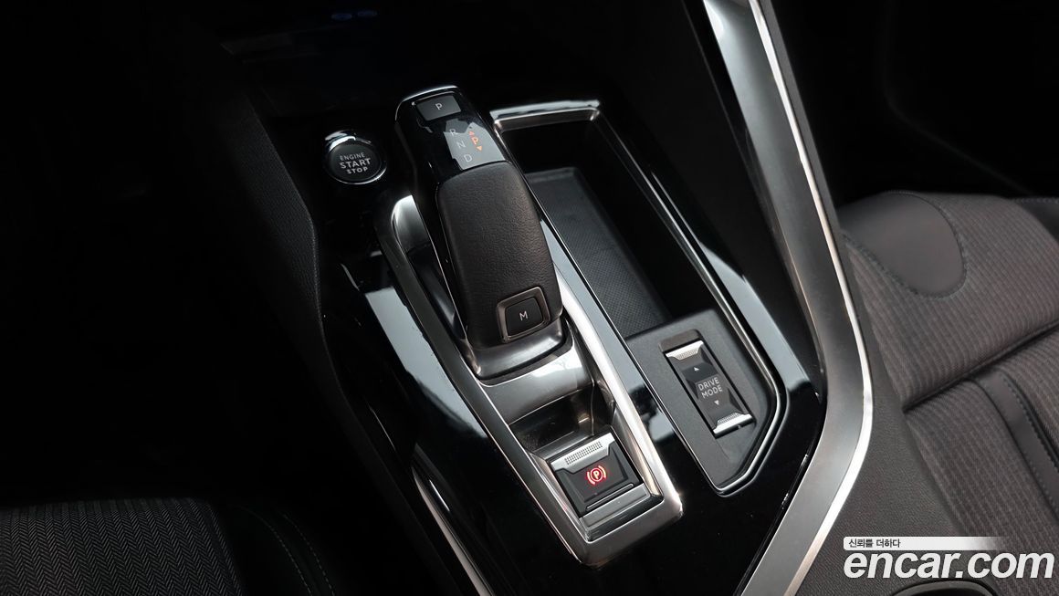 Peugeot 5008 2022