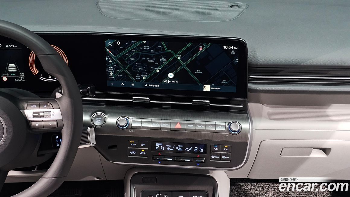 Hyundai Kona 2025