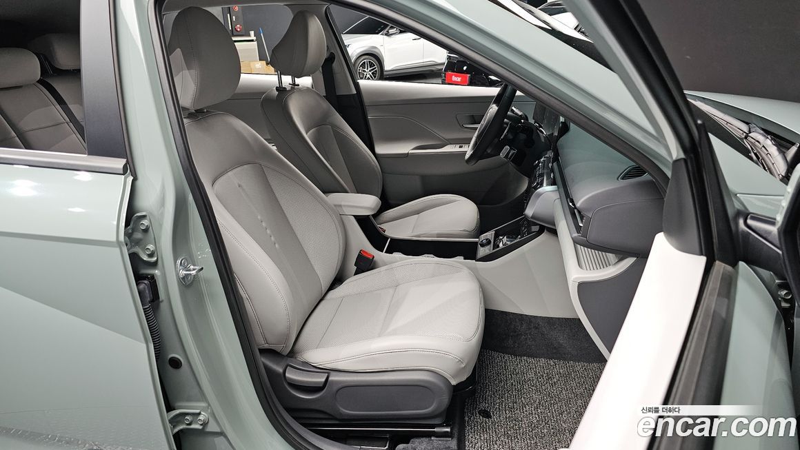 Hyundai Kona 2025