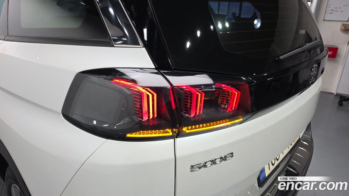 Peugeot 5008 2022