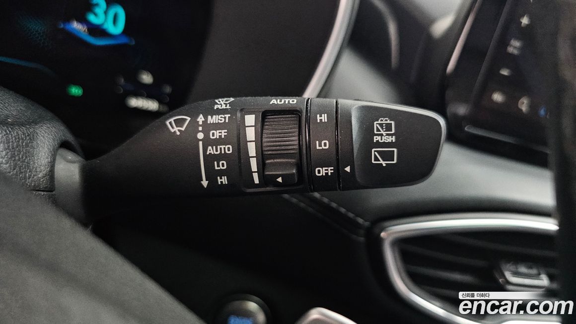 Hyundai Santafe 2022