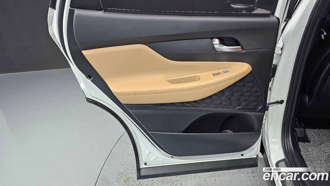 Hyundai Santafe 2023