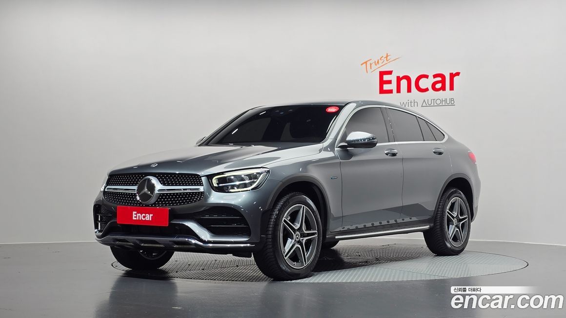 Mercedes-Benz GLC-Class 2021
