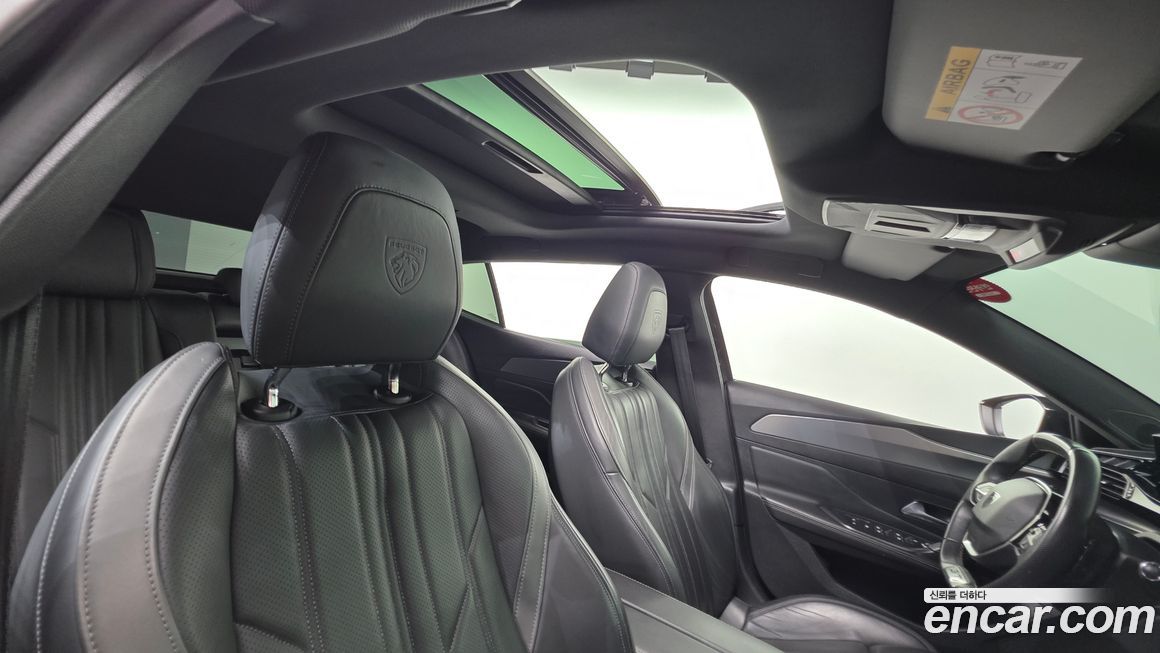 Peugeot 408 2023