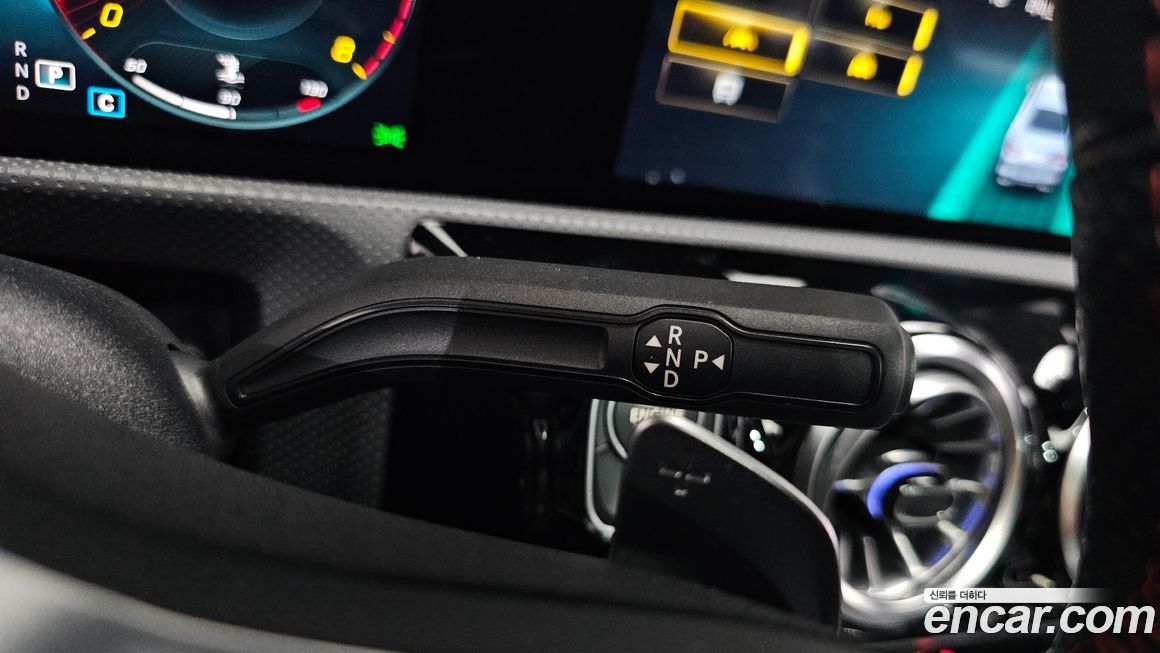 Mercedes-Benz CLA-Class 2022