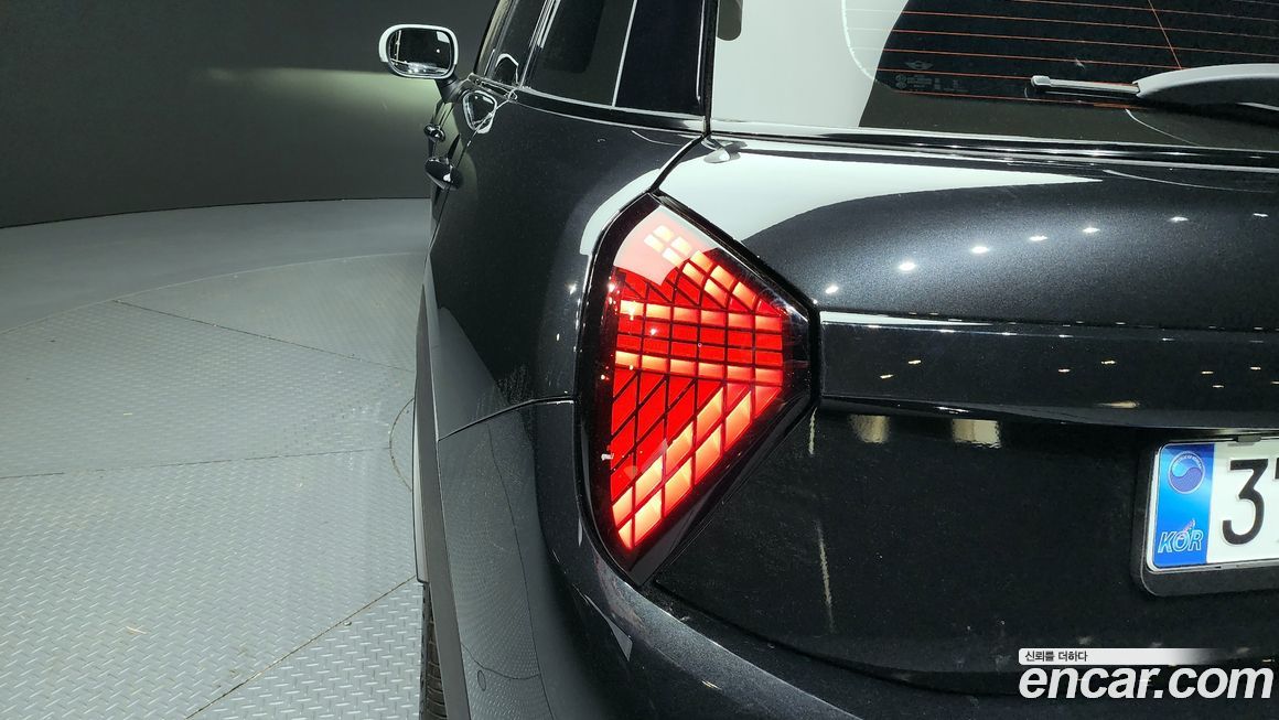 Mini Cooper 2025