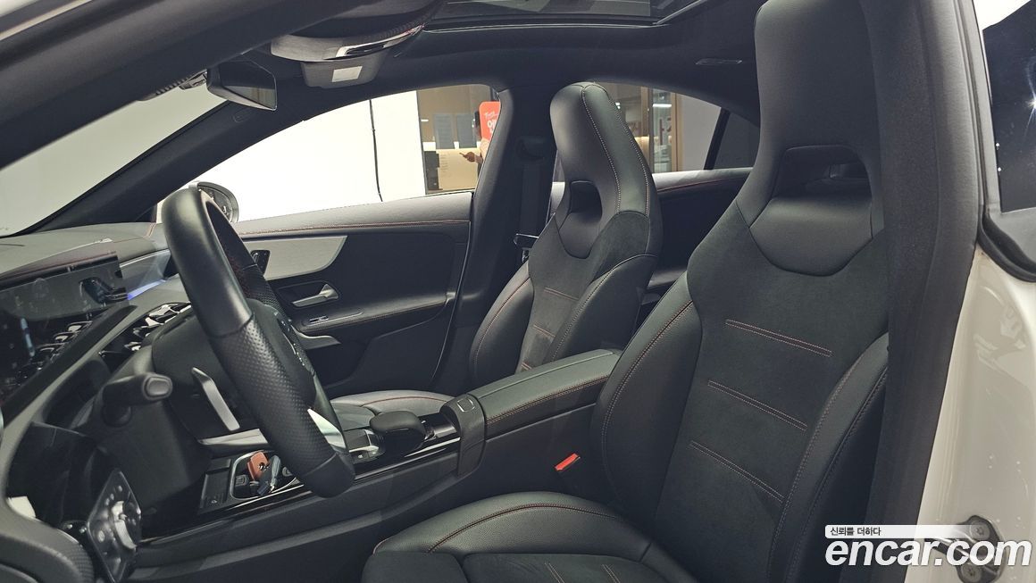 Mercedes-Benz CLA-Class 2022