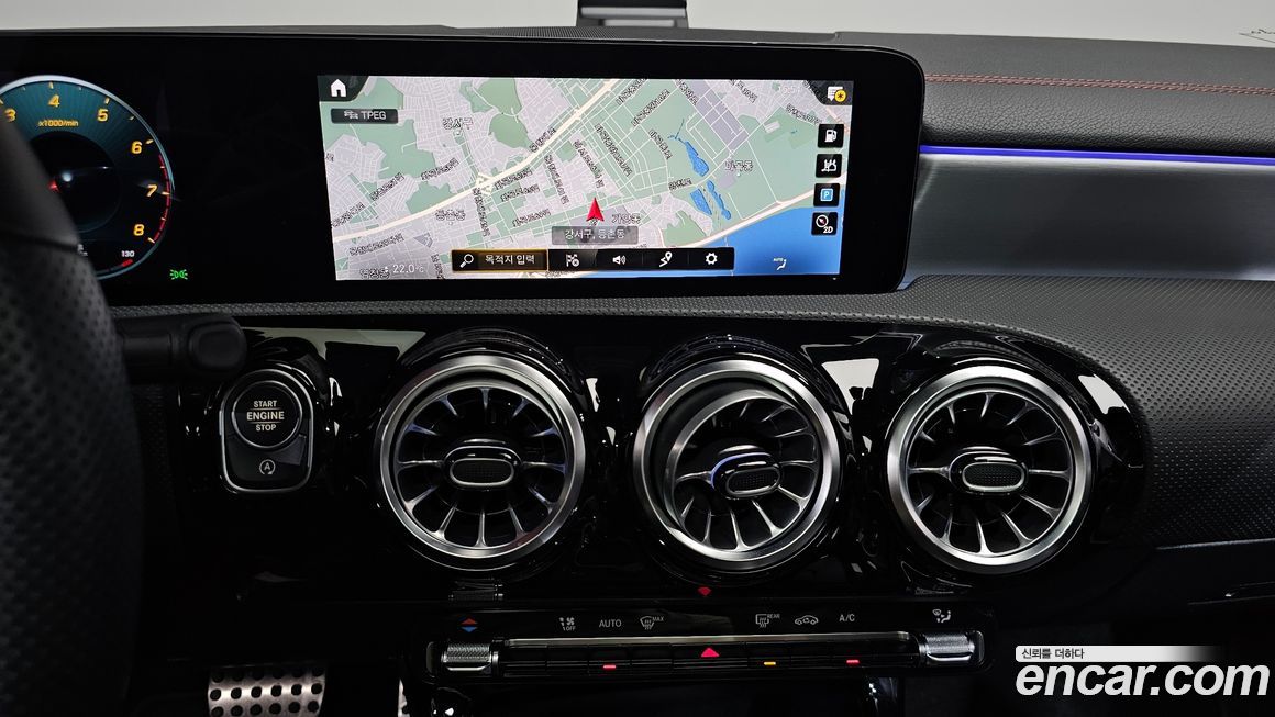 Mercedes-Benz CLA-Class 2022