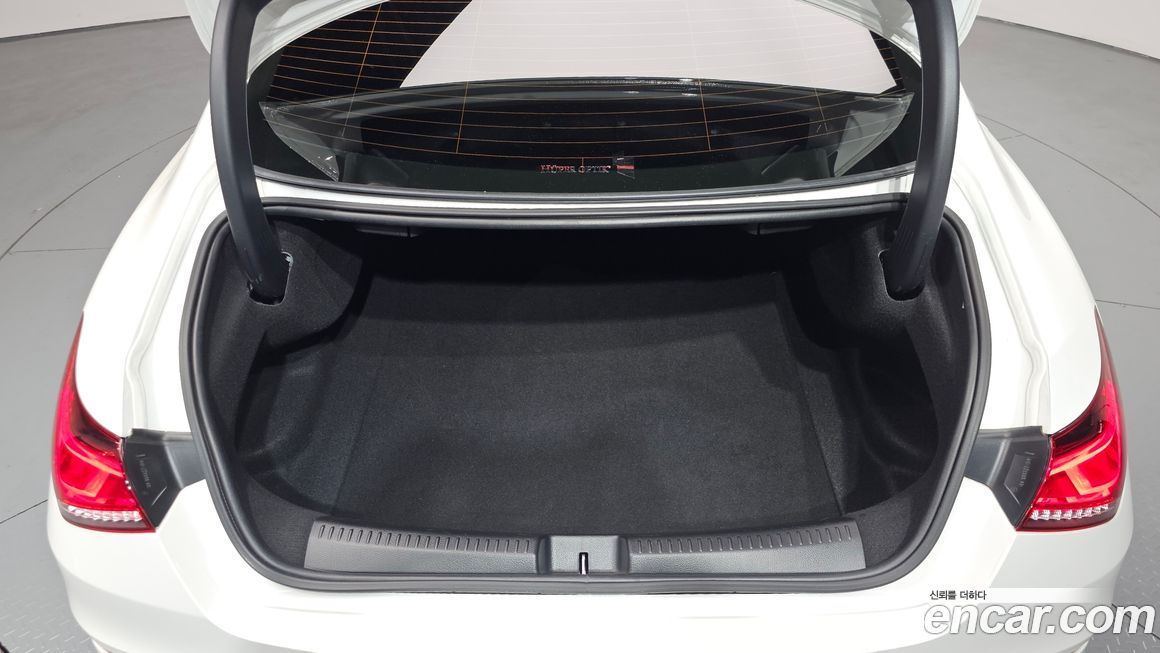 Mercedes-Benz CLA-Class 2022