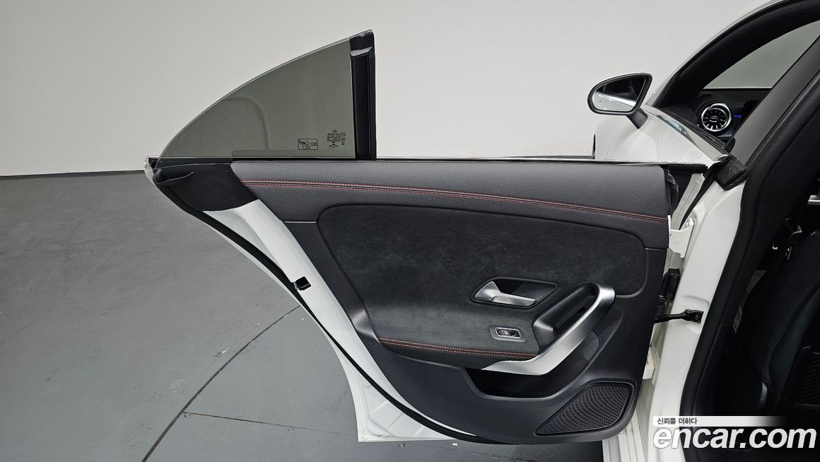 Mercedes-Benz CLA-Class 2022