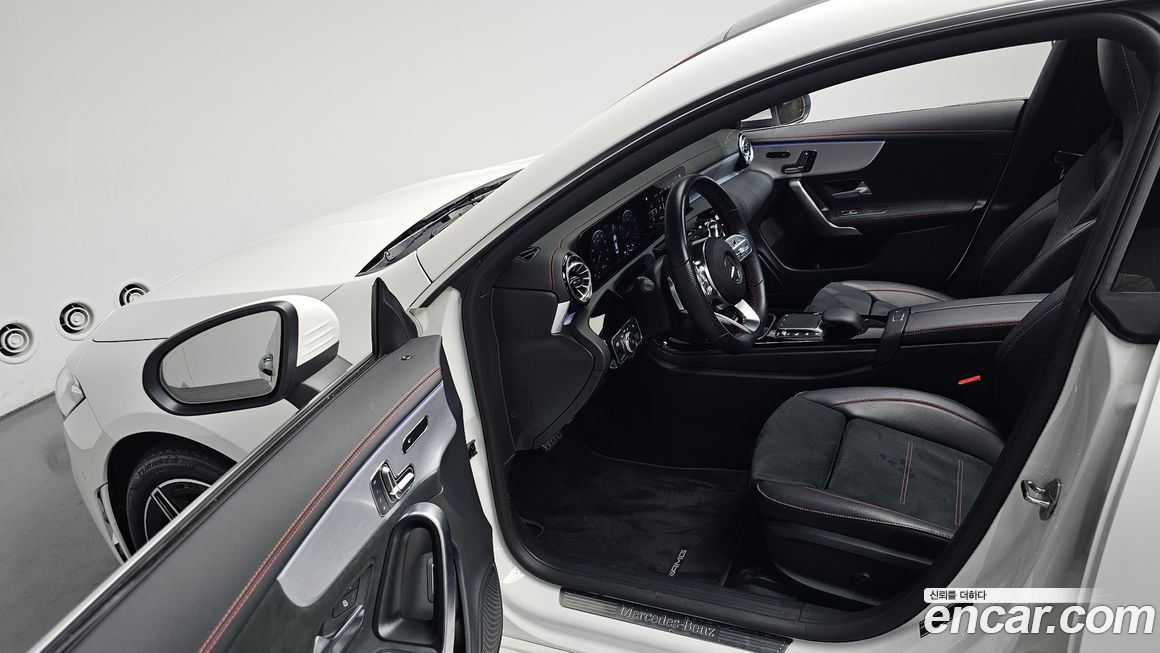 Mercedes-Benz CLA-Class 2022