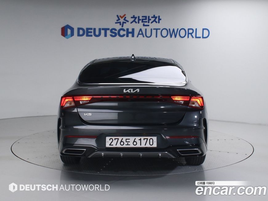 Kia K5 2023