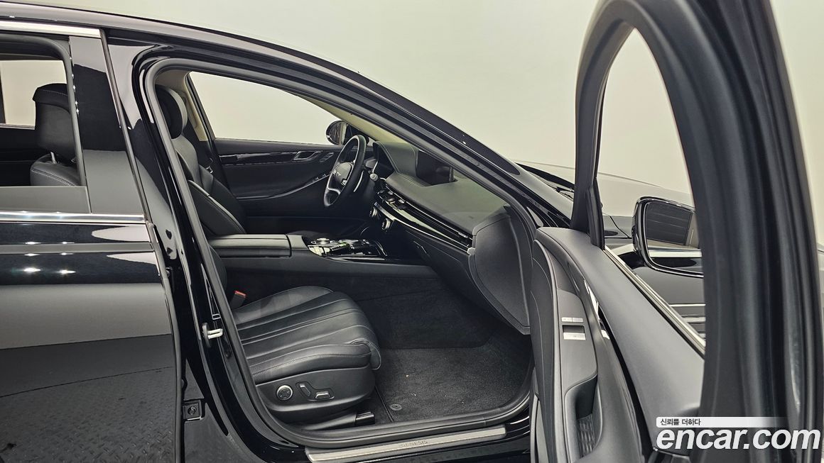 Genesis G80 2021