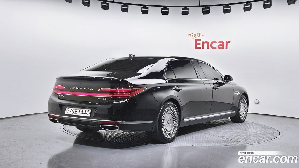 Genesis G90 2019