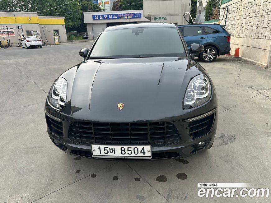 Porsche Macan 2017