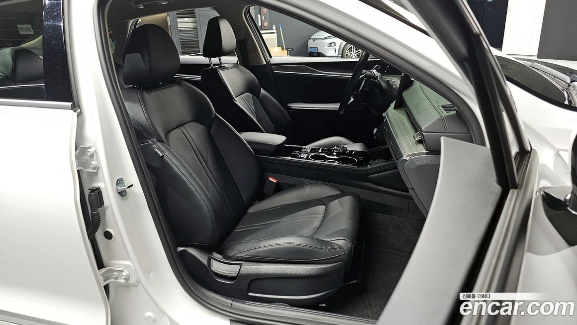 Kia K5 2025