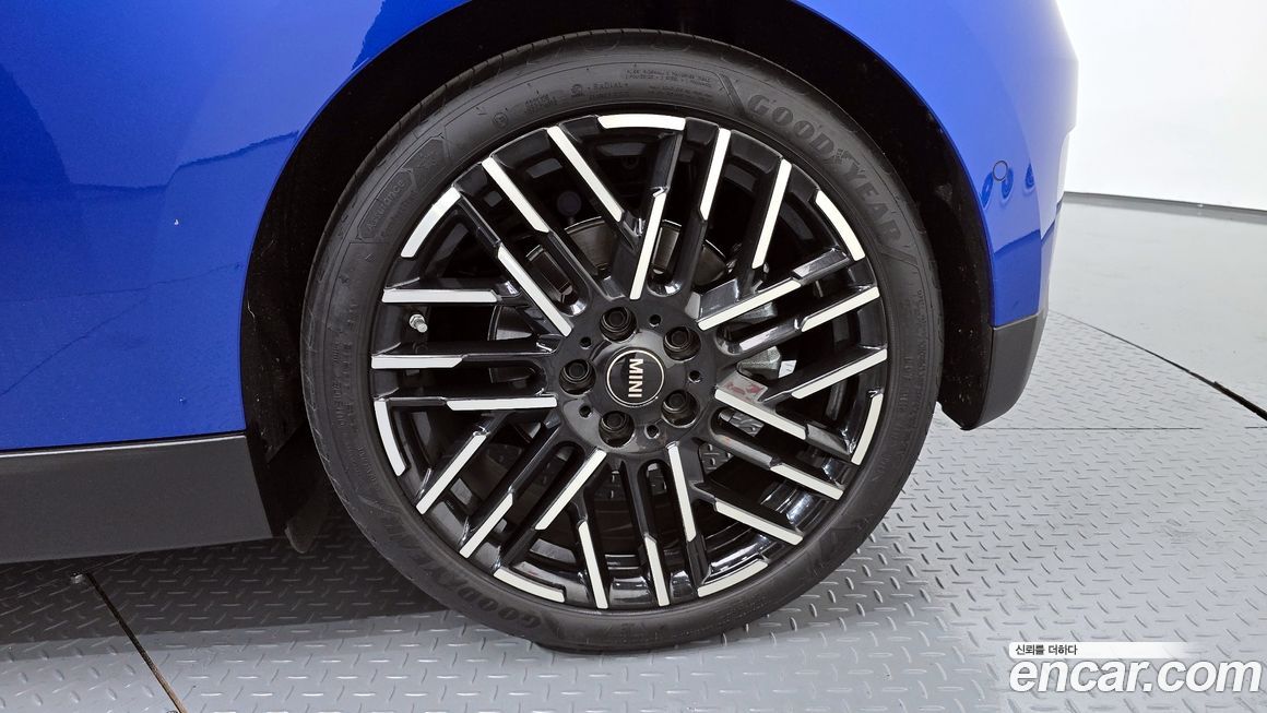 Mini Cooper 2024