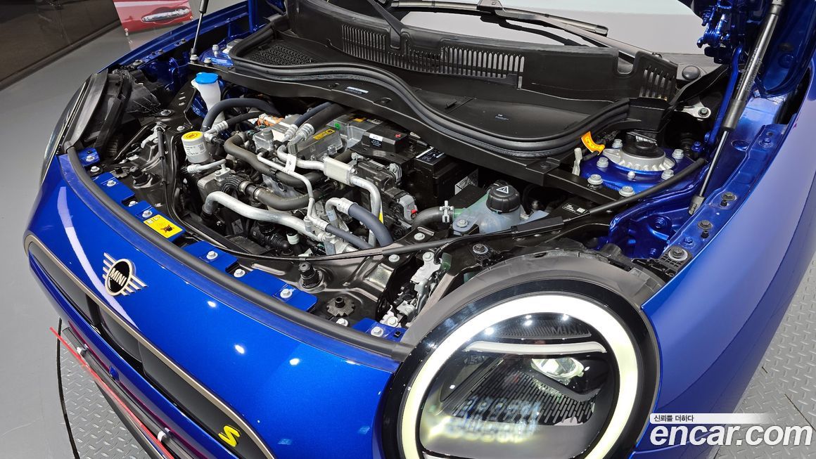 Mini Cooper 2024