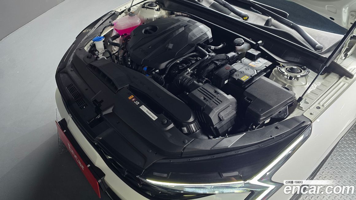 Kia K5 2025
